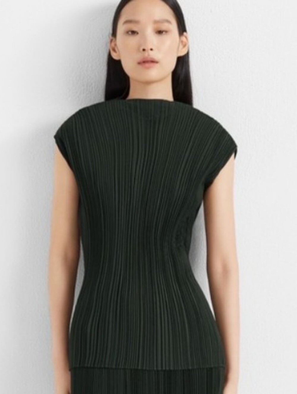 Club Monaco Micro Pleat Top Dark Olive Green